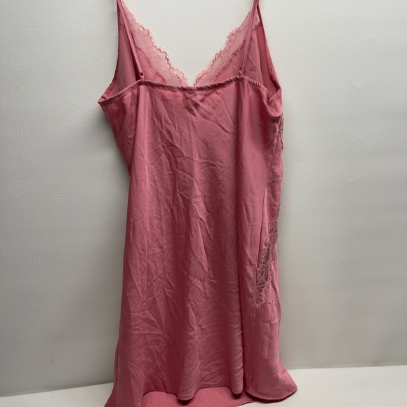 Victoria’s secret’s slip dress size large pink - Picture 3 of 7